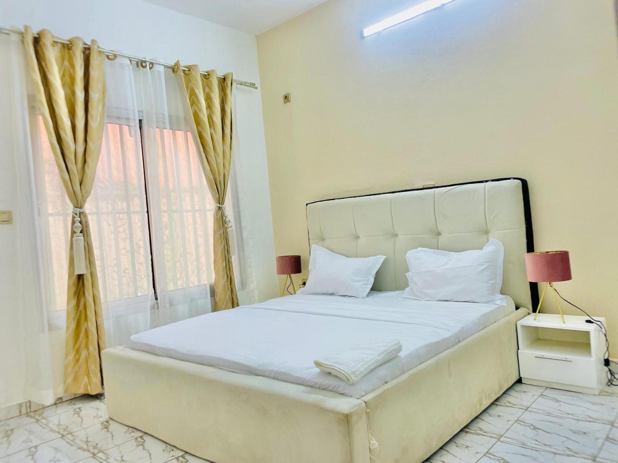 Appartement Avec Vue Panoramique Two Or Three Rooms Yaoundé Zewnętrze zdjęcie
